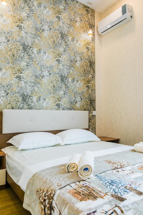 Sweet Home 6 Vip At Rustaveli Avenue Tbilisi Exterior photo