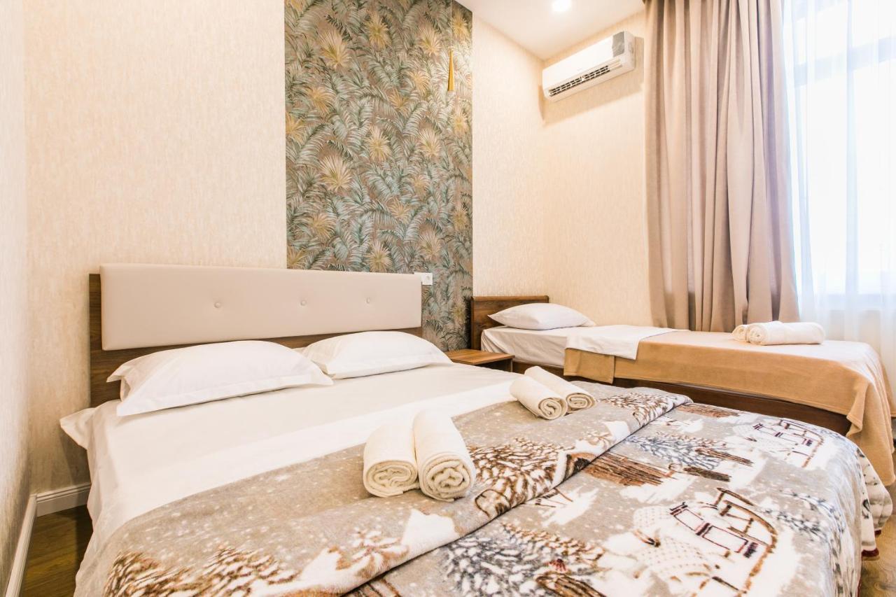 Sweet Home 6 Vip At Rustaveli Avenue Tbilisi Exterior photo