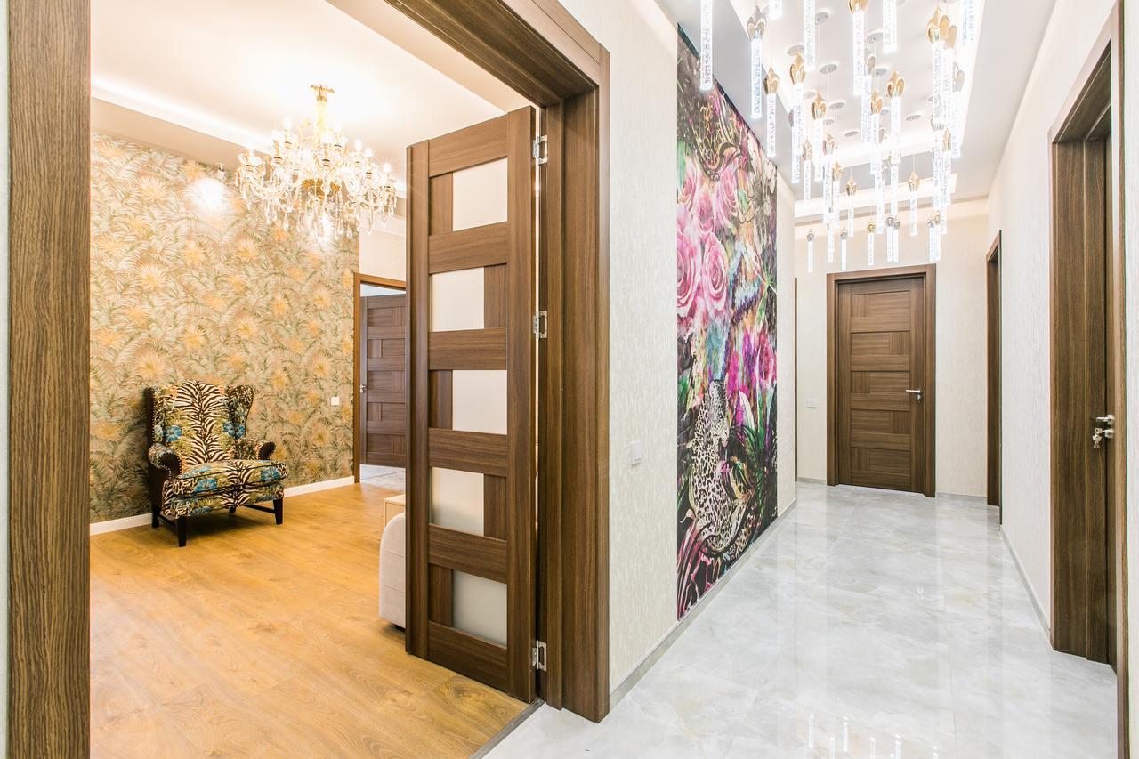Sweet Home 6 Vip At Rustaveli Avenue Tbilisi Exterior photo