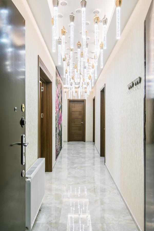 Sweet Home 6 Vip At Rustaveli Avenue Tbilisi Exterior photo